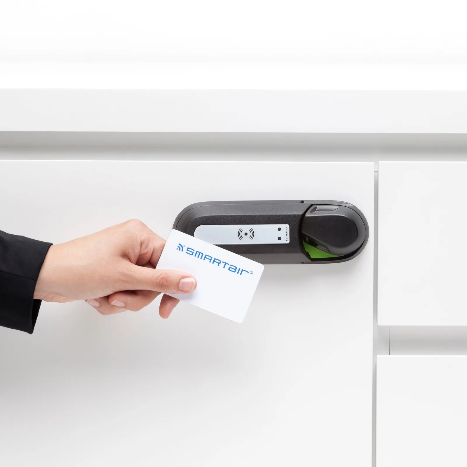 Electronic locker lock SMARTair