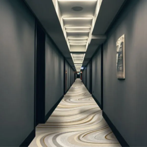 Yellow Cut Modern Resort kovrolin