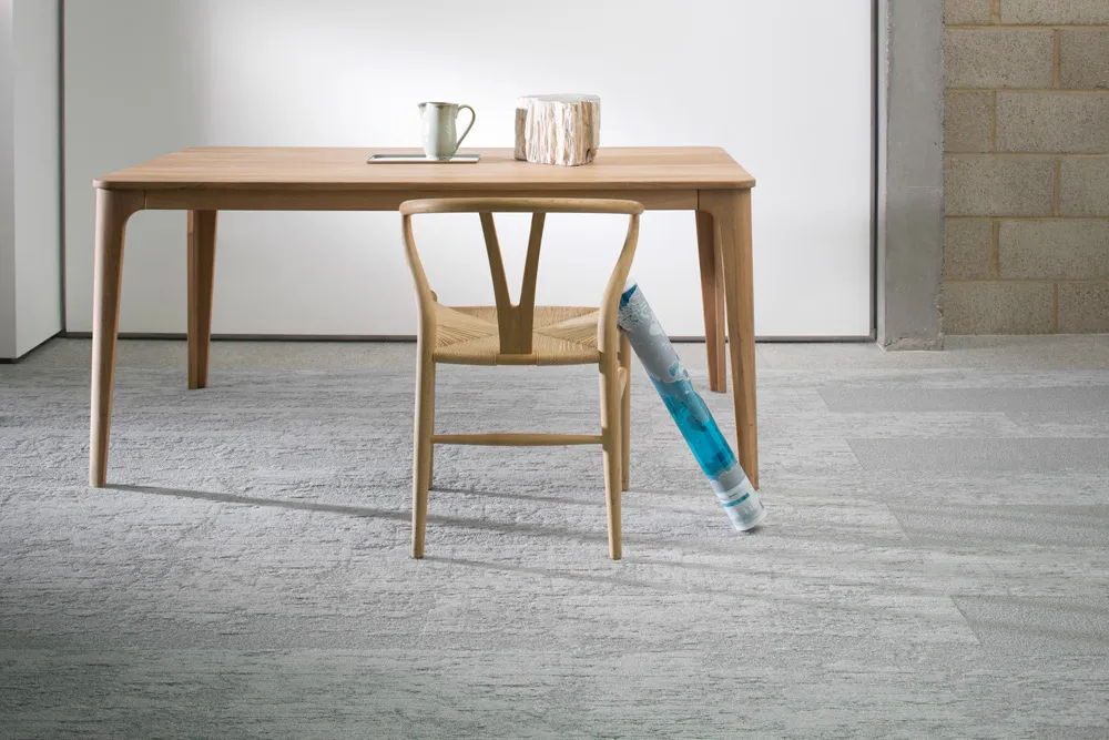 Arctic Survey — Isotherm carpet tile