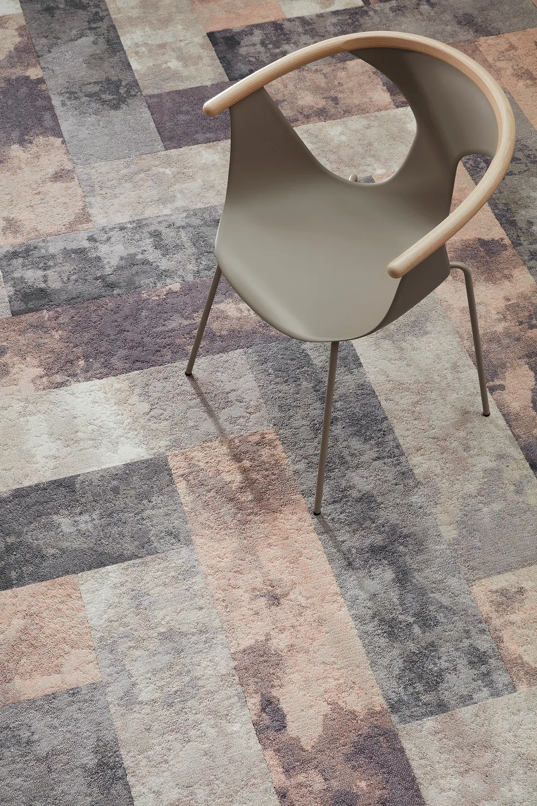 Painted Garden carpet tile