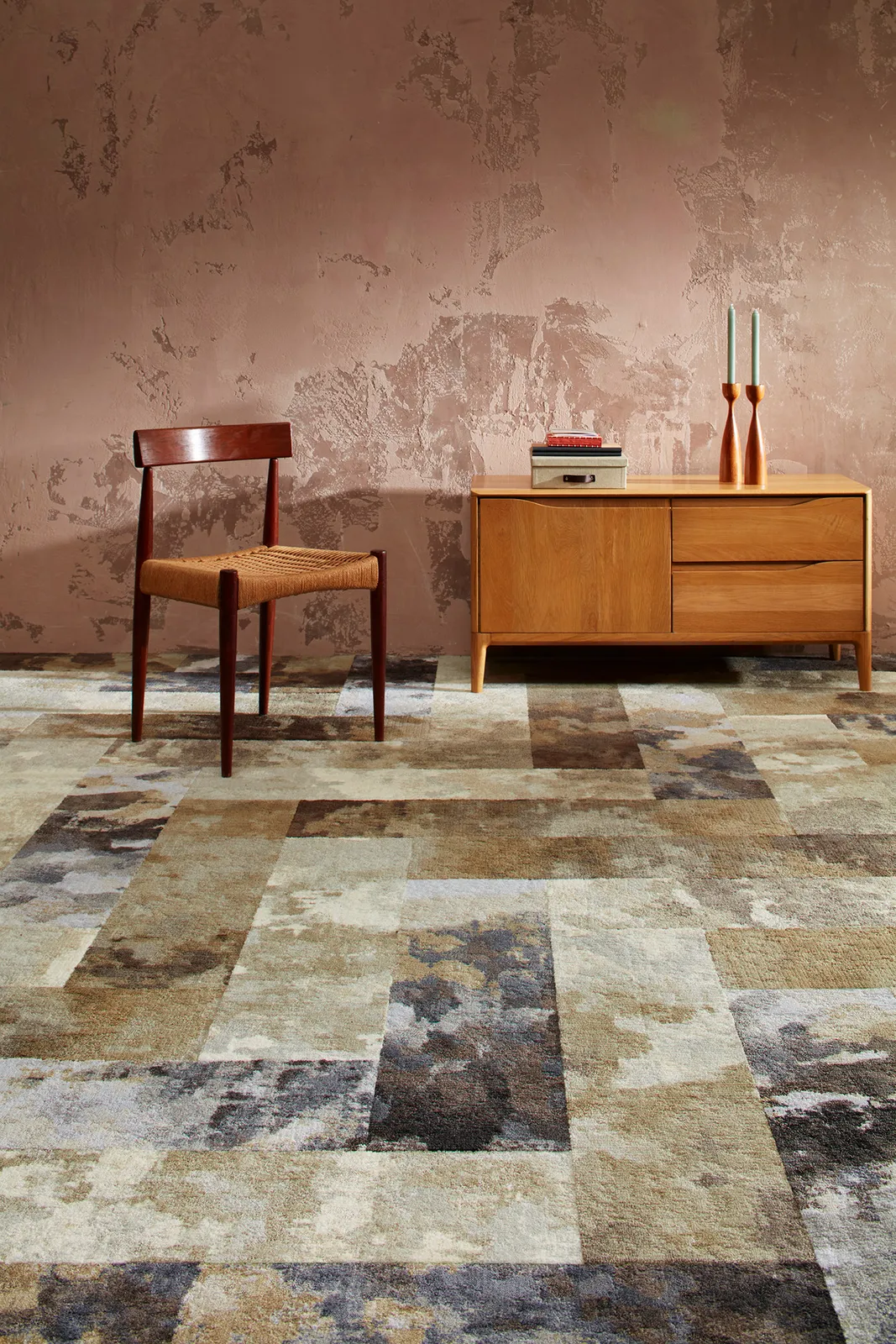 Painted Garden carpet tile