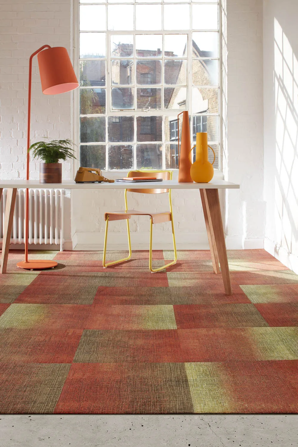 Pattern Play — Transition Vertical gilam plitkasi