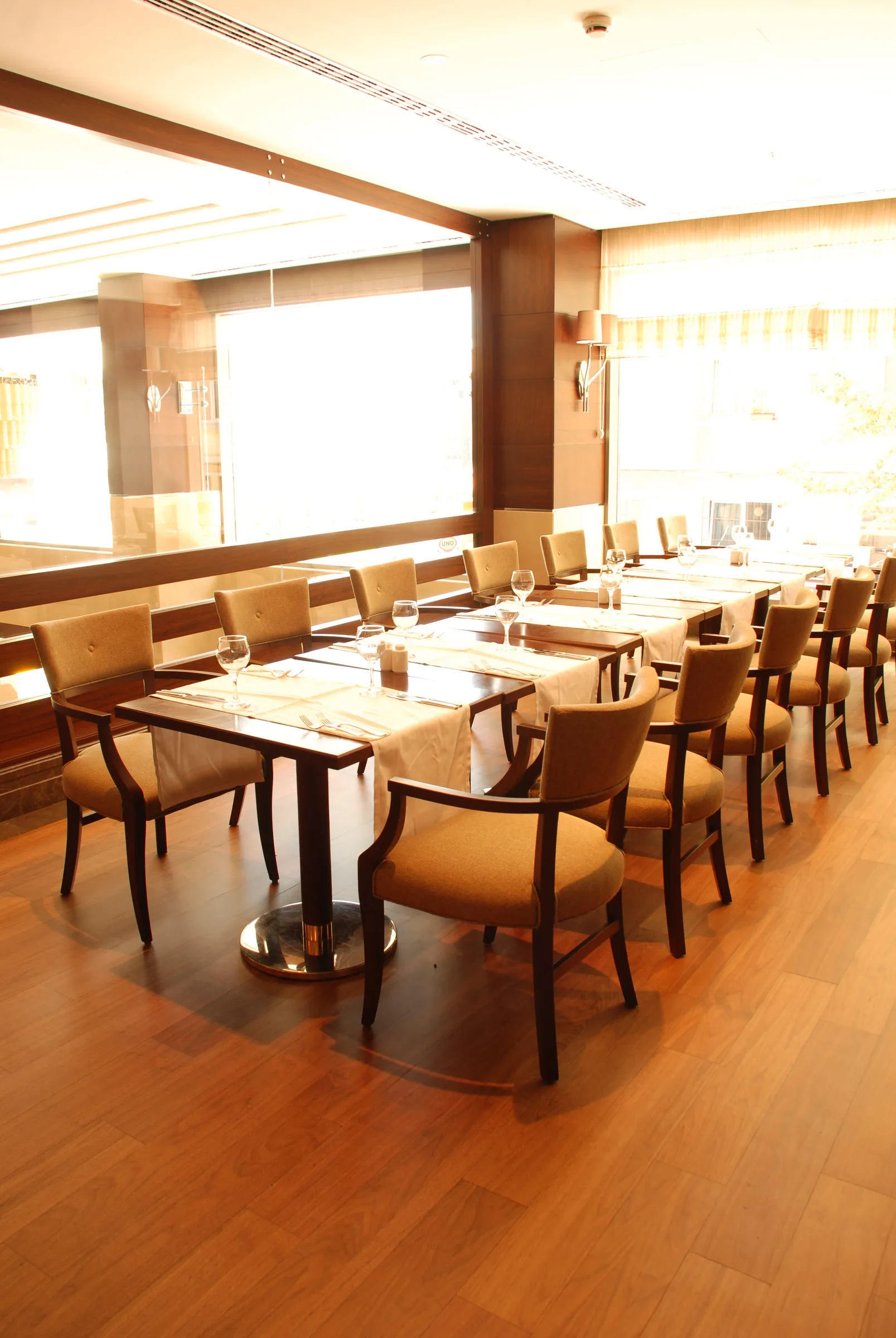 Titanic Hotel Taksim — restaurant — 2