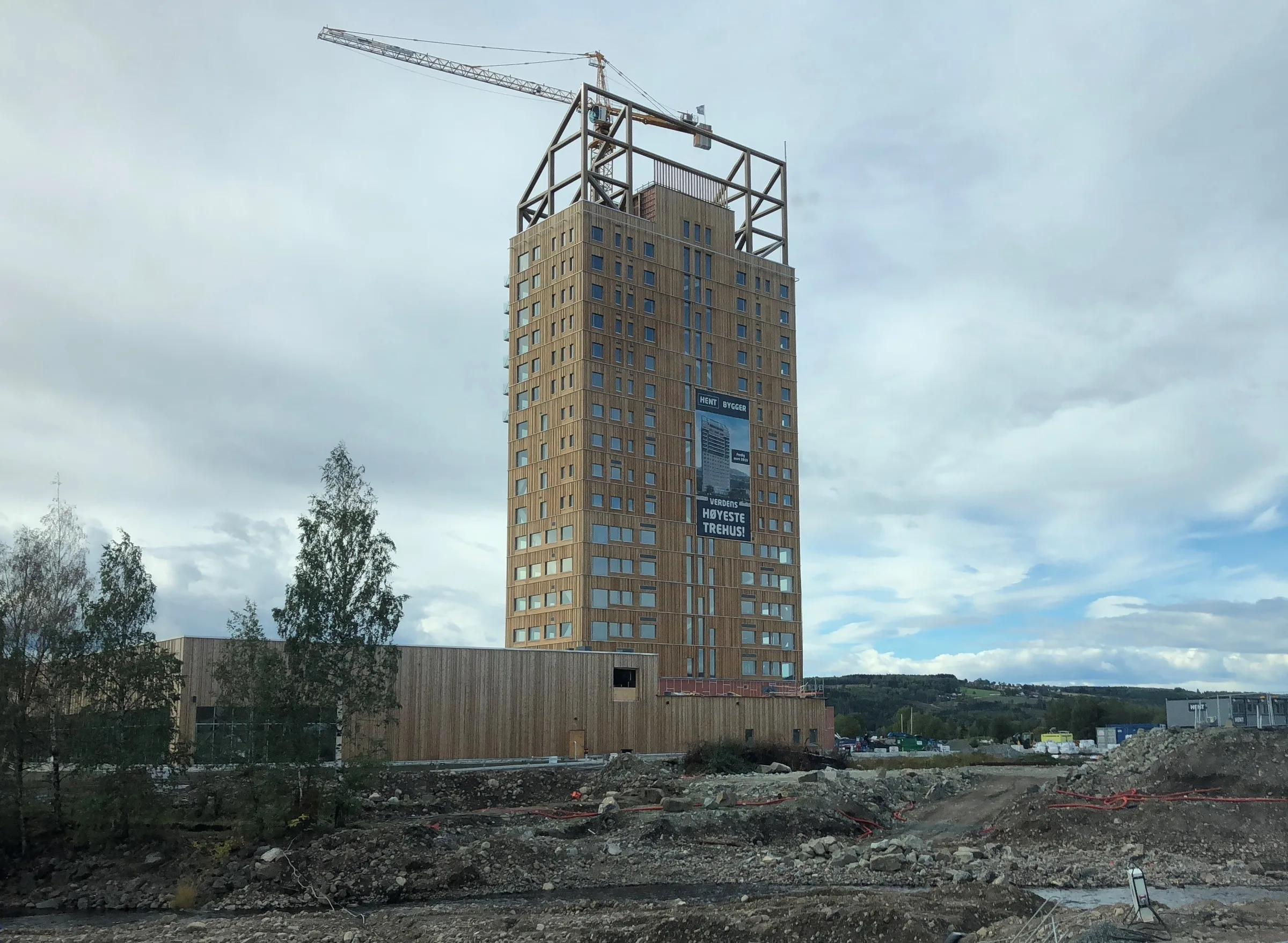 Wood Hotel (башня Mjøstårnet) — 4