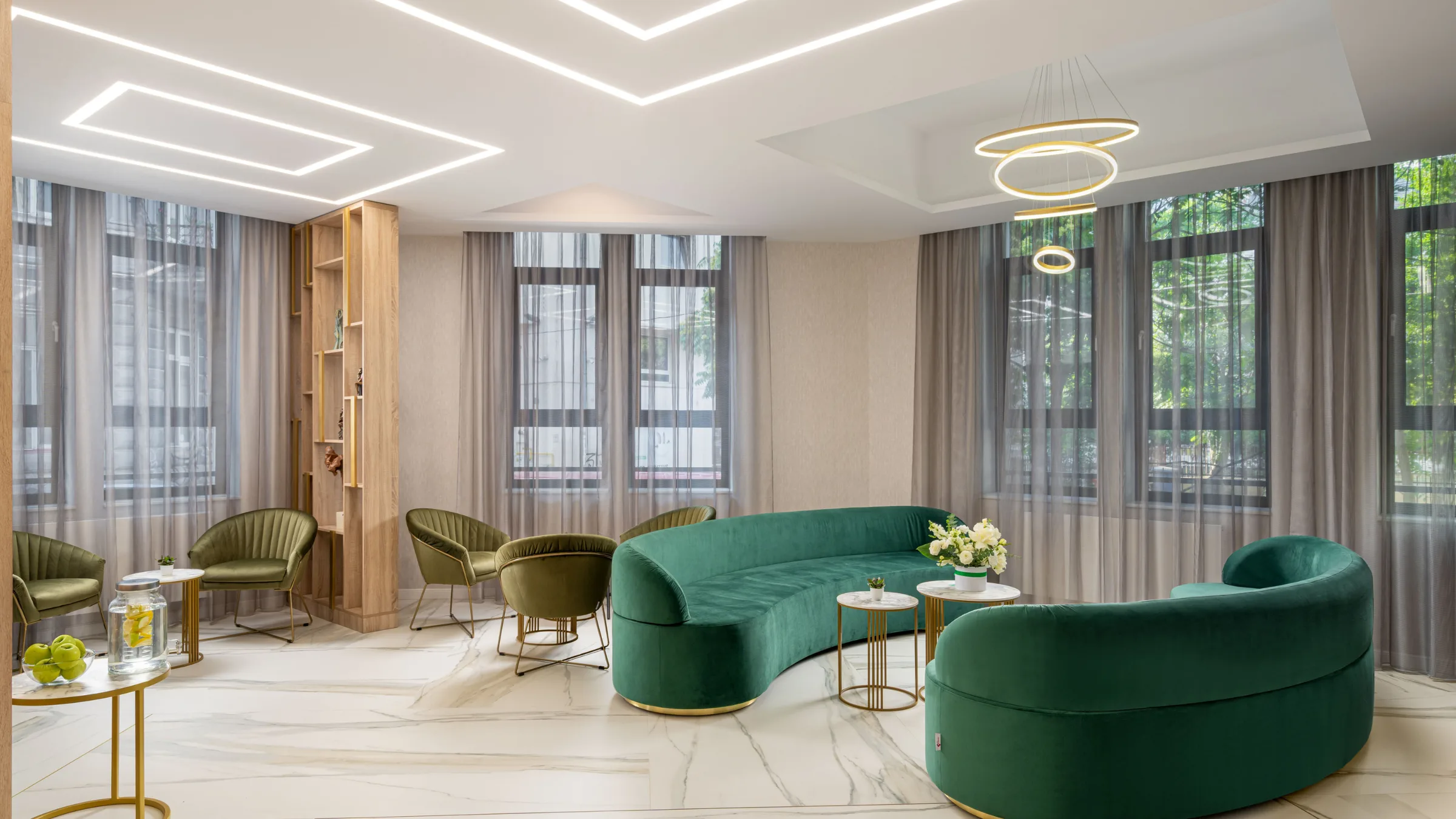 Hotel Epica — 3