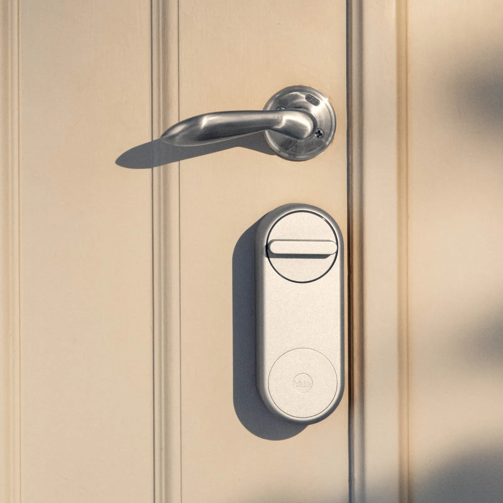 Умный замок Linus Smart Door Lock