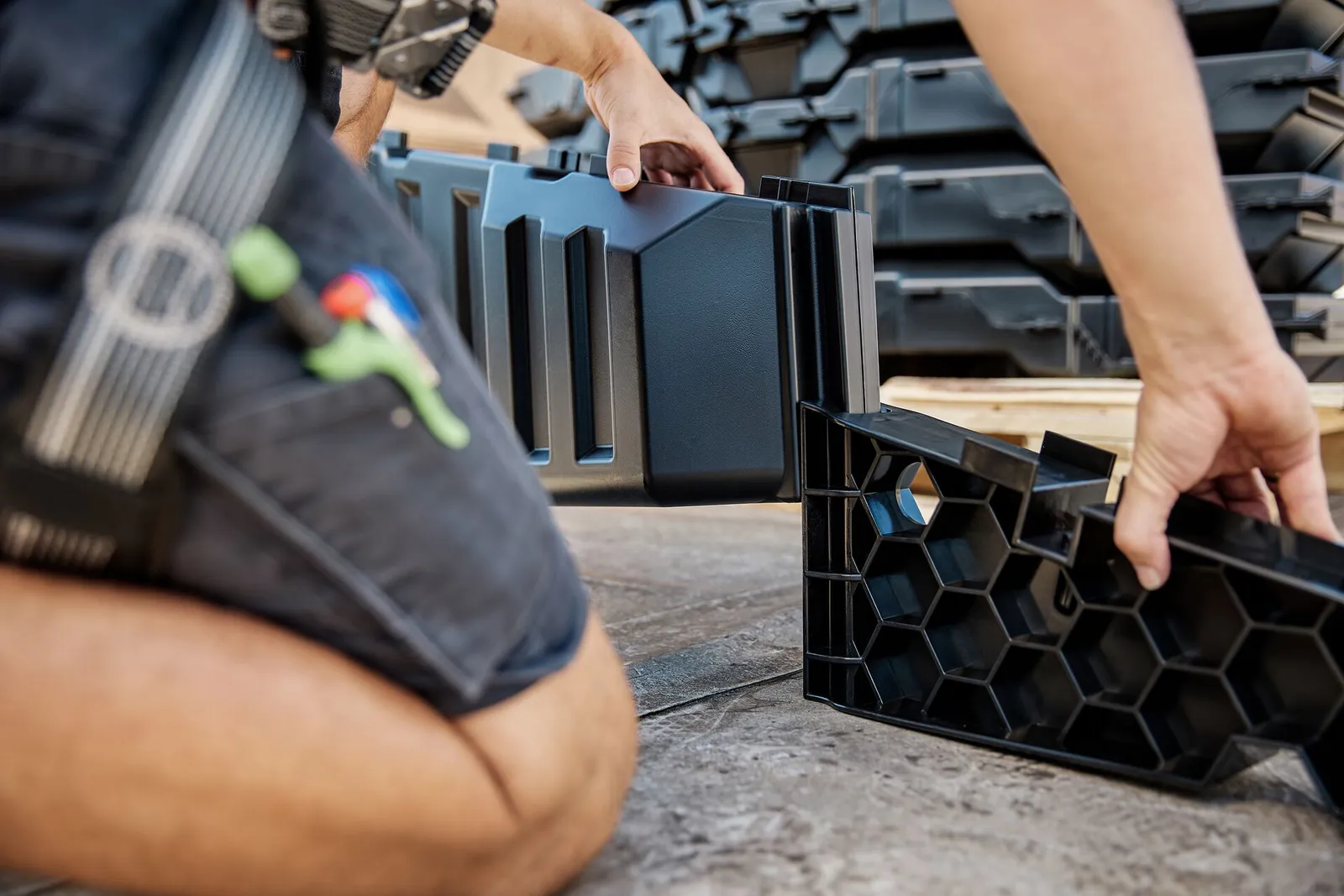 Ballast support for solar panels HSF Ballast-Tank